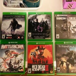 Xbox One Game Bundle🕹️